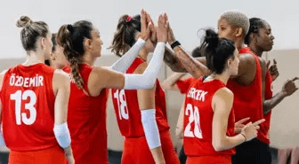 turkiye-ispanya-voleybol-maci-ne-zaman-18917784_1966_amp.jpg