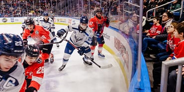 quebec-hala-milliyetciligin-sembolu-olan-kayip-hokey-takimini-ozluyor-FEeuIrdj.jpg